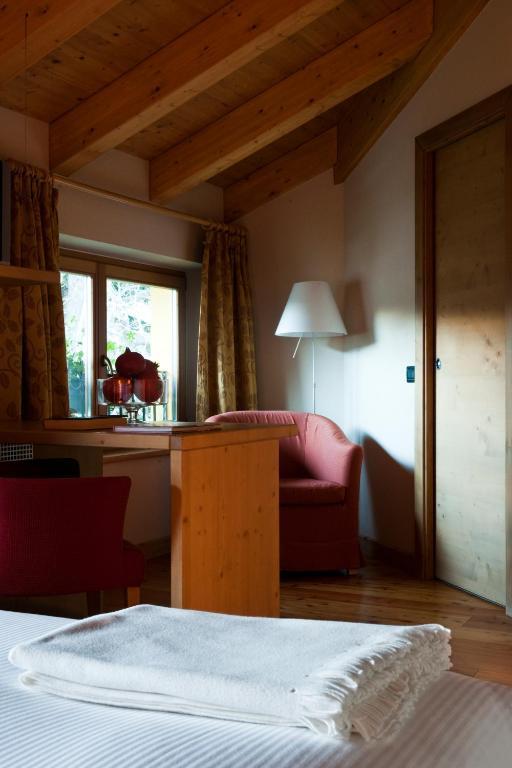 Hotel Meuble Sertorelli Reit Bormio Quarto foto